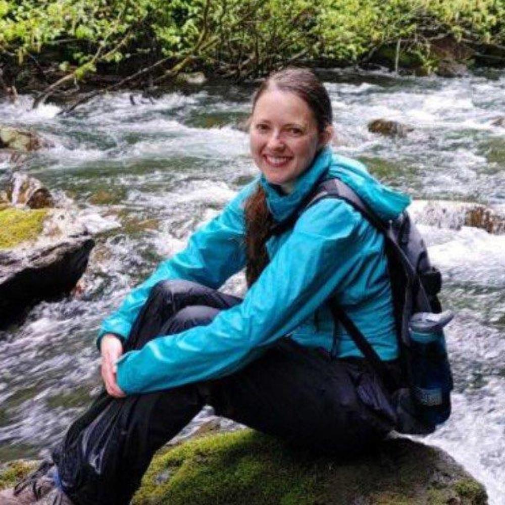 Meet your Posher, Cara